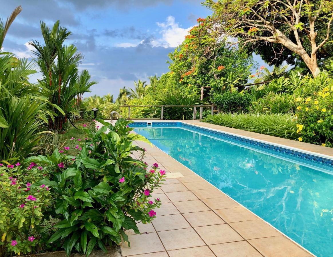 Palmlea Farms Lodge & Bures - Villas Labasa Exteriör bild